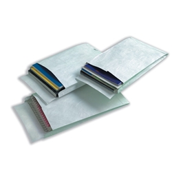 Tyvek Gusseted Envelopes Extra Capacity Strong B4A H330xW250xD38mm White Ref 756524P20 [Pack 20]