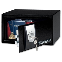 Sentry X031 Security Safe Key Lock 4mm Door 2mm Walls 9.9 Litre 6.8kg W290xD264xH167mm Ref X031
